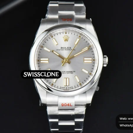 Rolex Oyster Perpetual 124300 41mm Silver Dial High Resolution View