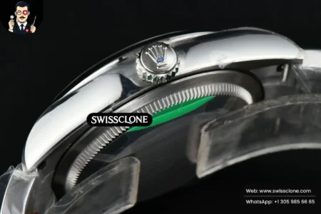 Rolex Oyster Perpetual 126000 36mm Green Dial High Resolution View