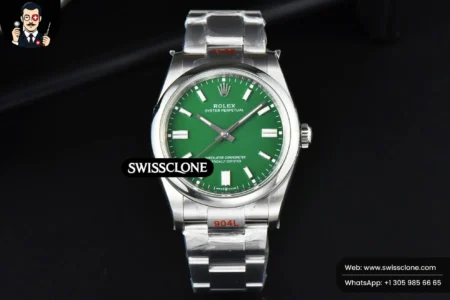 Rolex Oyster Perpetual 126000 36mm Green Dial High Resolution View