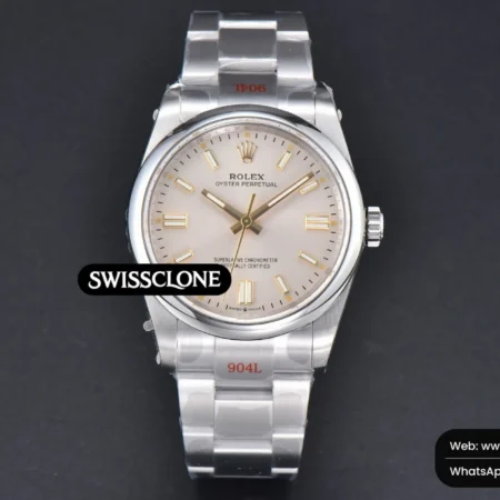 Rolex Oyster Perpetual 126000 36mm 904L Silver Dial VR3230 High Resolution View