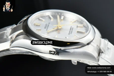 Rolex Oyster Perpetual 277200 31mm Silver Dial High Resolution View