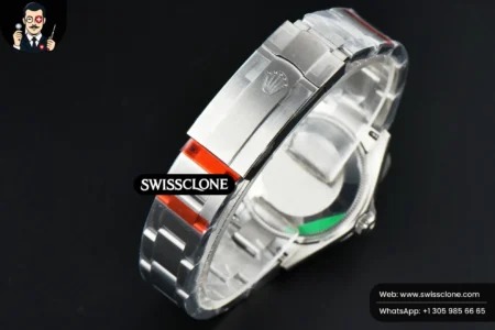 Rolex Oyster Perpetual 277200 31mm Silver Dial High Resolution View