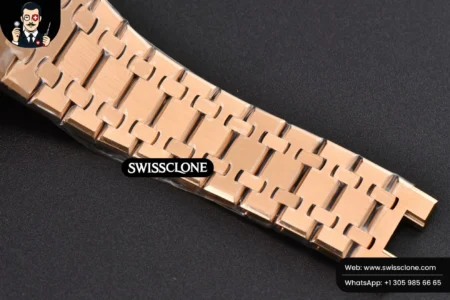 Audemars Piguet Royal Oak 15400 41mm White Textured Dial High Resolution View