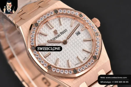 Audemars Piguet Royal Oak Ladies 33mm 8F Diamond White Dial Quartz High Resolution View