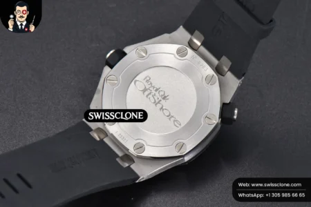 Audemars Piguet Royal Oak Offshore Diver 15703 42mm GF Black Dial Black Rubber High Resolution View