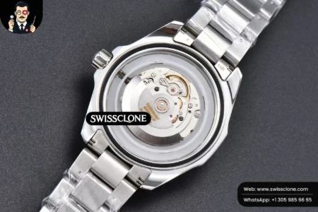 Tag Heuer Aquaracer Caliber 5 43mm OF Black ‘Lion’ Dial Red Hand SW200 High Resolution View