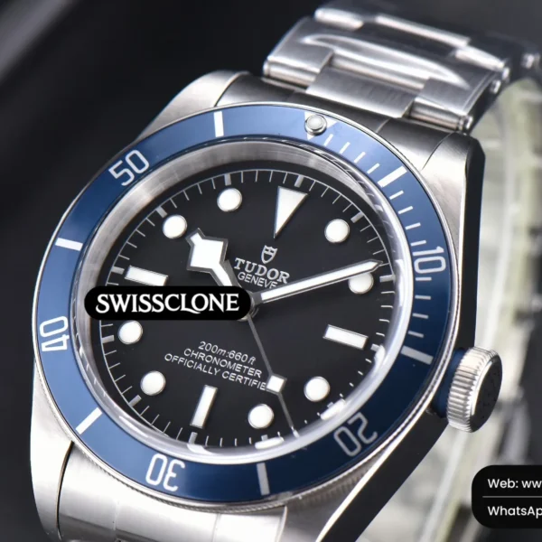 Tudor Heritage 2016 Black Bay Shield Blue 41mm High Resolution View