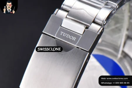 Tudor Heritage 2016 Black Bay Shield Blue 41mm High Resolution View