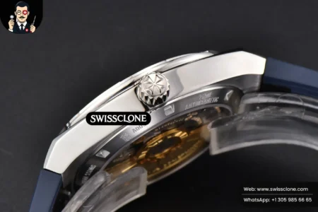 Vacheron Constantin Overseas 4500V 41mm Blue Dial Blue Rubber High Resolution View