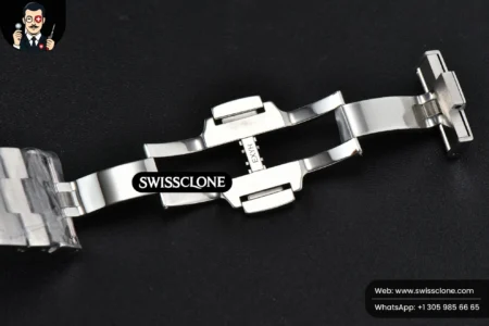 Vacheron Constantin Overseas 4500V 41mm White Dial High Resolution View