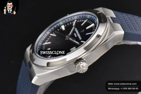 Vacheron Constantin Overseas 4500V 41mm Blue Dial Blue Rubber High Resolution View