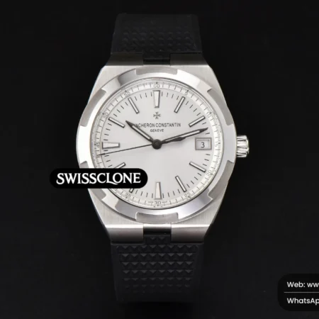 Vacheron Constantin Overseas 4500V 41mm White Dial Black Rubber High Resolution View