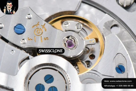 Vacheron Constantin Overseas 47040 42mm Blue Dial High Resolution View