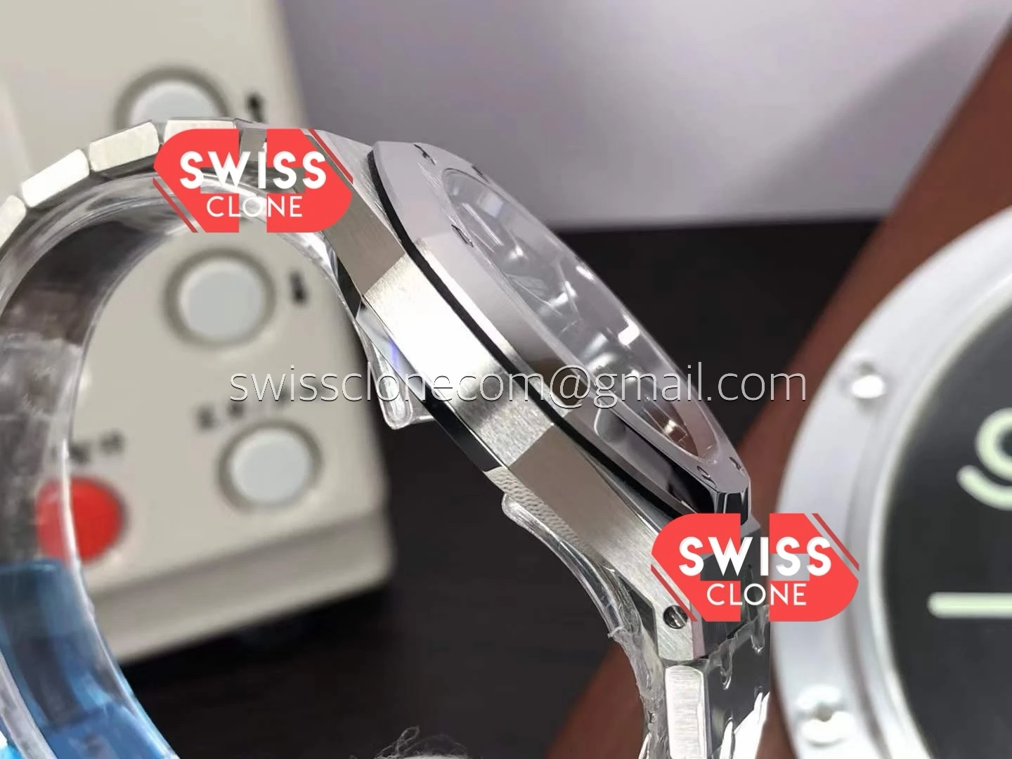 Audemars Piguet Royal Jumbo Oak Extra 1:1 Super Clone - Lateral Case Thickness Profile