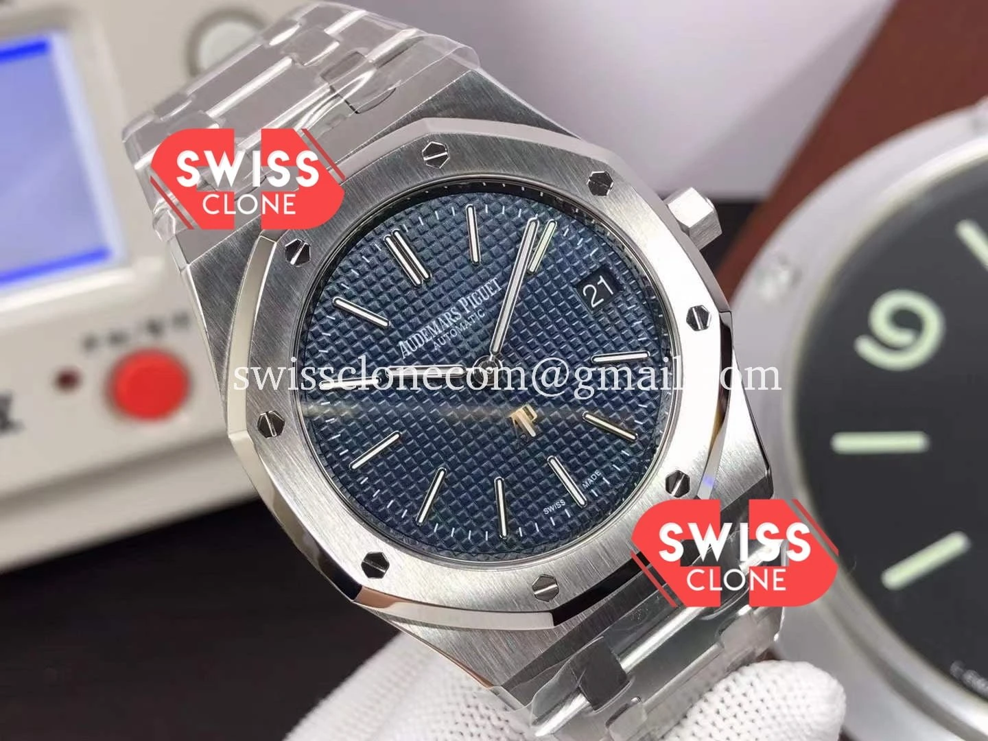 Audemars Piguet Royal Jumbo Oak Extra Thin Blue Dial 904L 1:1 Super Clone - Dial Macro Close-Up