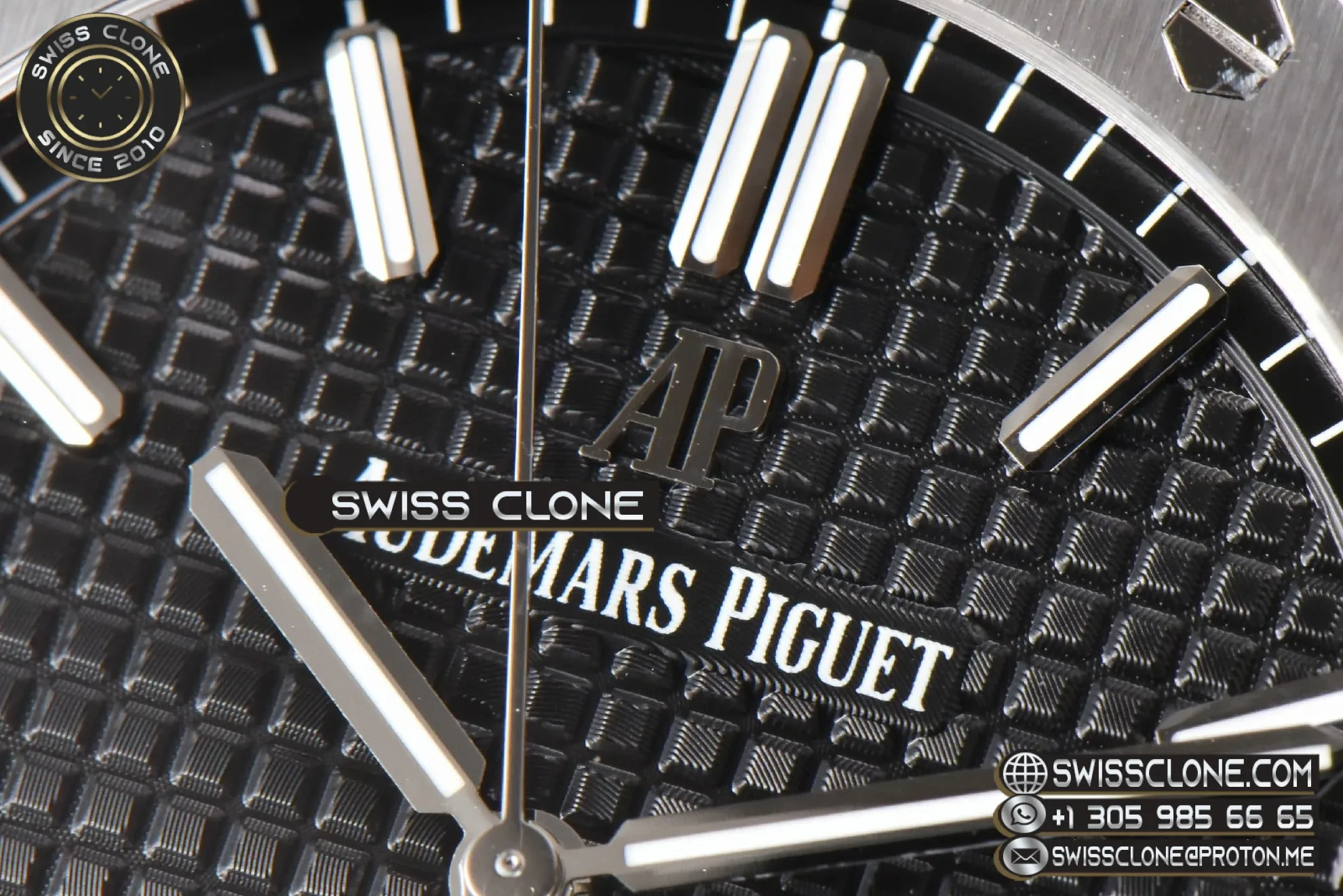 Audemars Piguet Royal Oak 15500 41mm Black Textured Dial 1:1 Super Clone - Clasp & Bracelet Finishing
