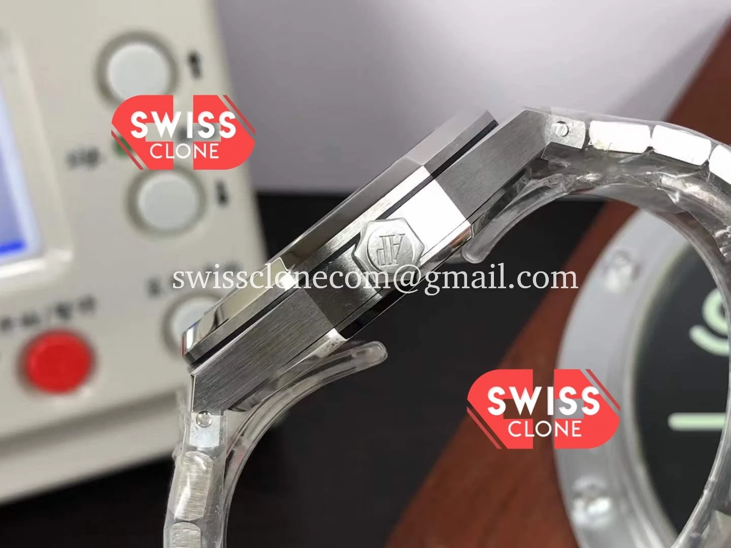 Audemars Piguet Royal Oak 15500 41MM Blue Dial 904L Steel 1:1 Super Clone - Lateral Case Thickness Profile