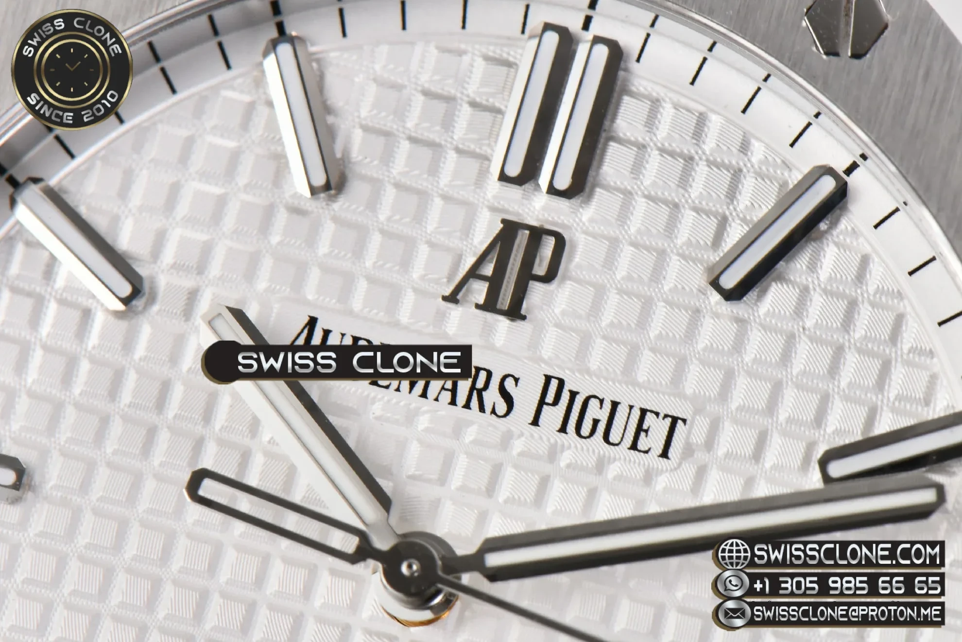 Audemars Piguet Royal Oak 15500 41mm White Textured Dial 1:1 Super Clone - Clasp & Bracelet Finishing
