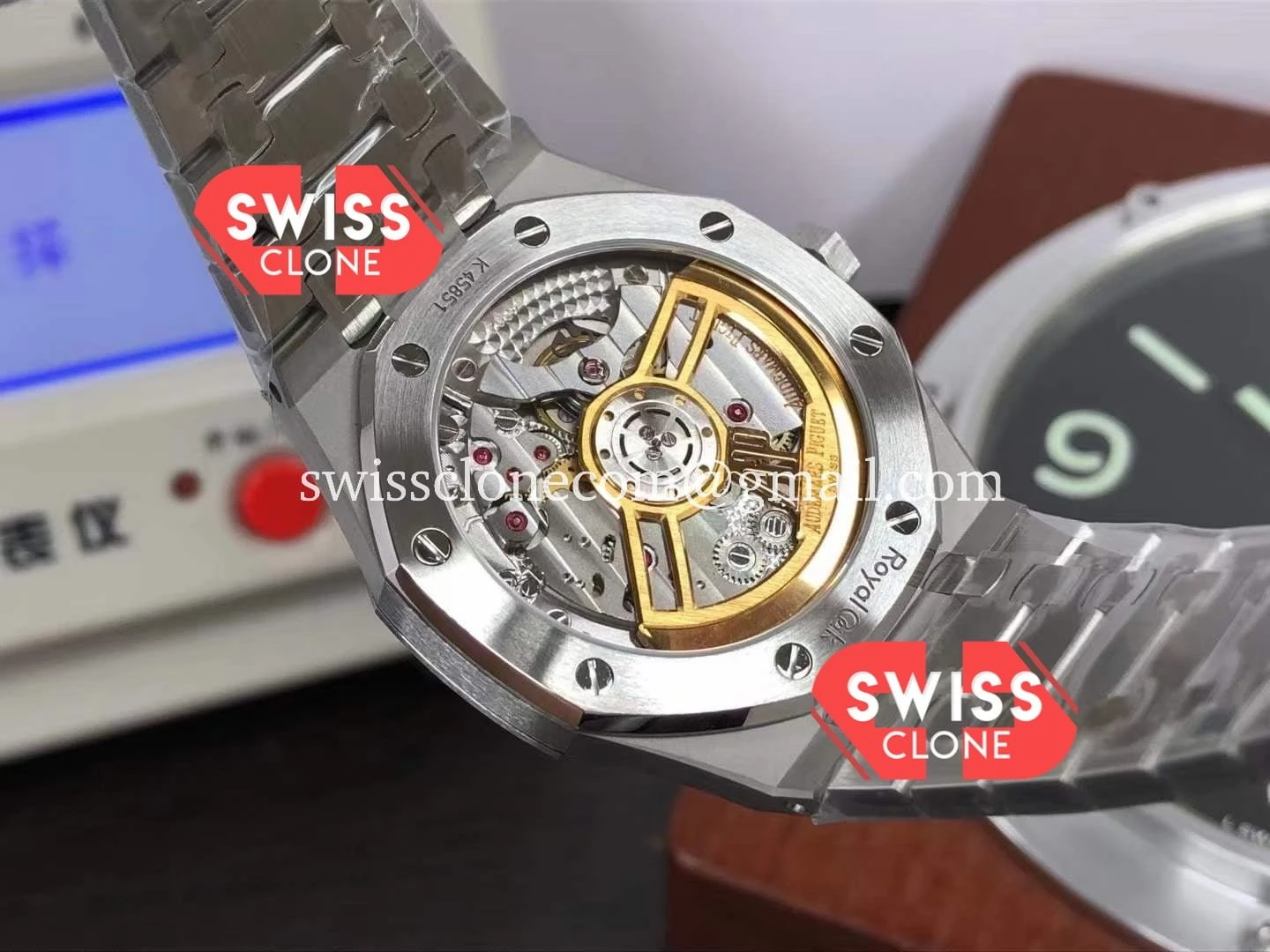 Audemars Piguet Royal Oak 15510 41MM 50th Anniversary 1:1 Super Clone - On-Wrist Presence View
