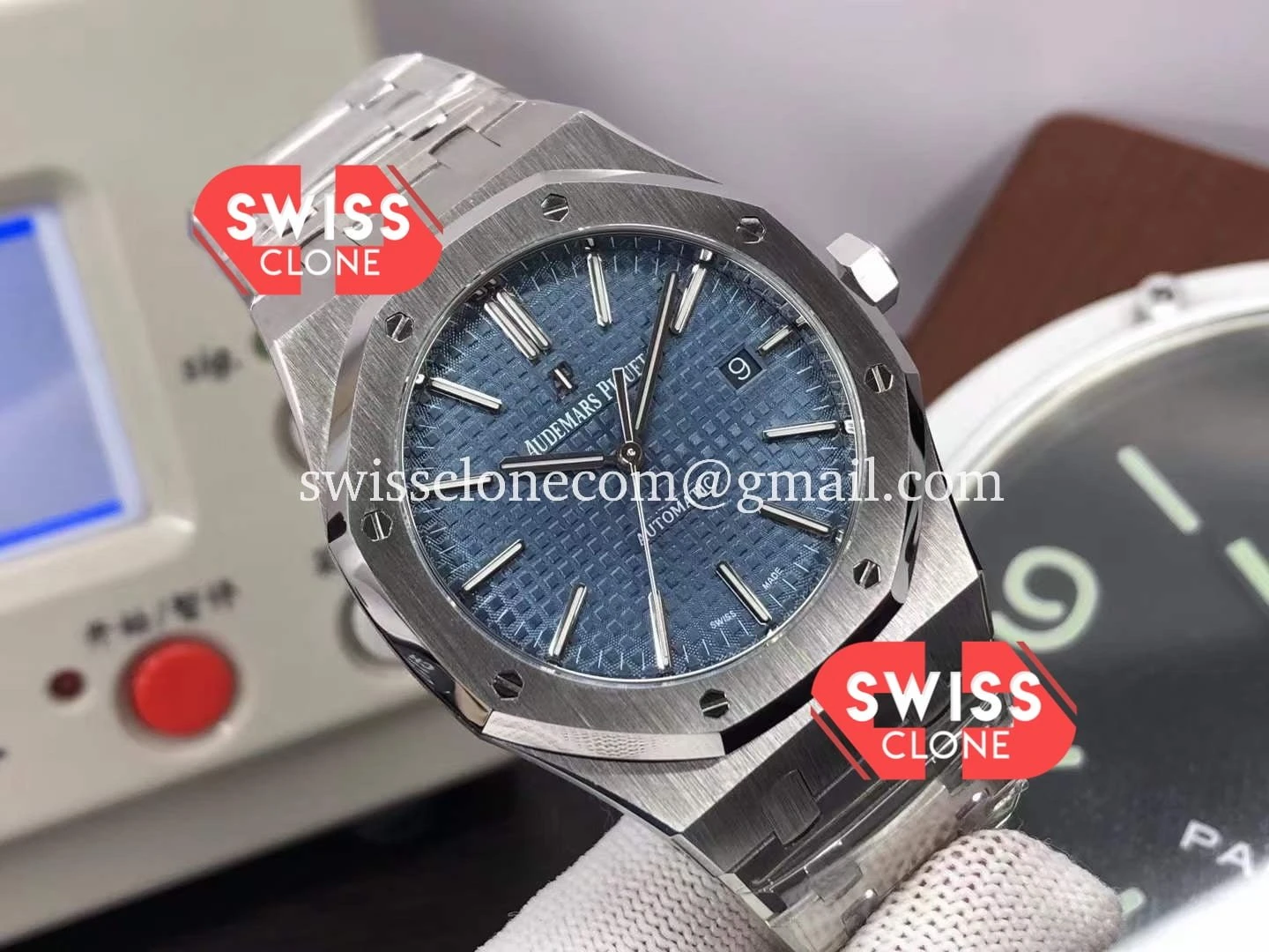 Audemars Piguet Royal Oak 41MM Blue Dial 904L Steel CALIBRE 1:1 Super Clone - Dial Macro Close-Up