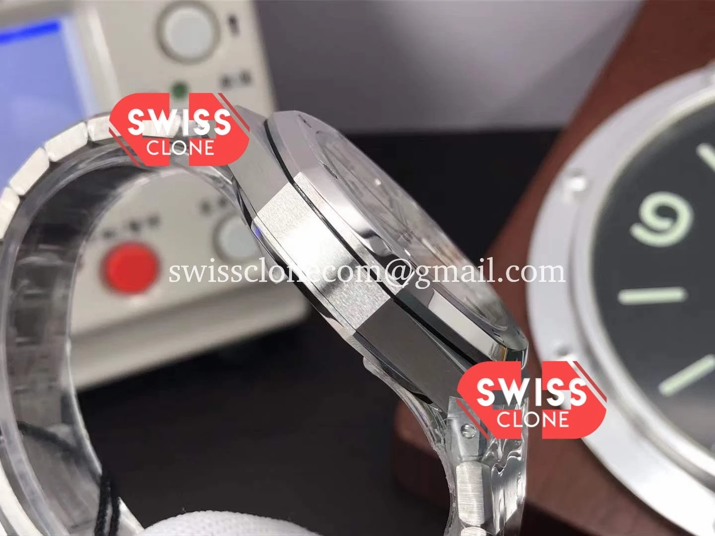 Audemars Piguet Royal Oak 41MM Steel Dial 904L 1:1 Super Clone - Lateral Case Thickness Profile
