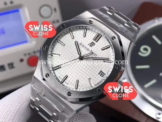 Audemars Piguet Royal Oak 41MM Steel Dial 904L 1:1 Super Clone - Clasp & Bracelet Finishing