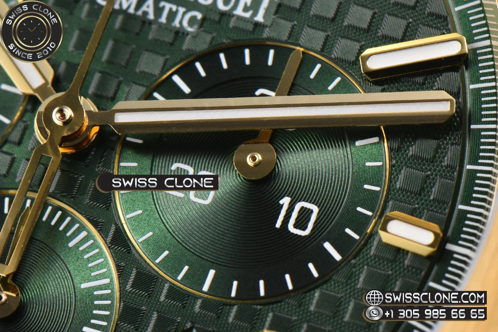 Audemars Piguet Royal Oak Chrono 26331 41mm Green Checkered Dial 1:1 Super Clone - On-Wrist Presence View