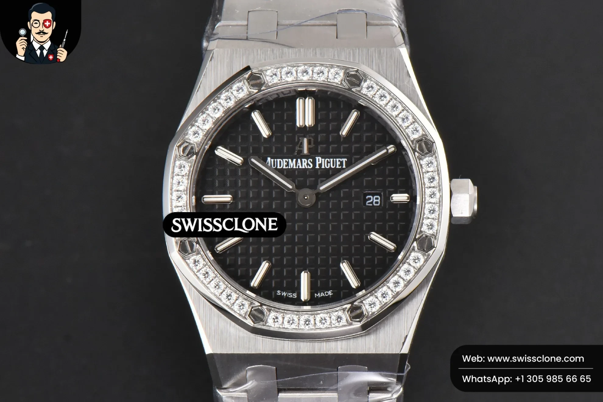 Audemars Piguet Royal Oak Ladies 33mm 8F Diamond Black Dial Quartz