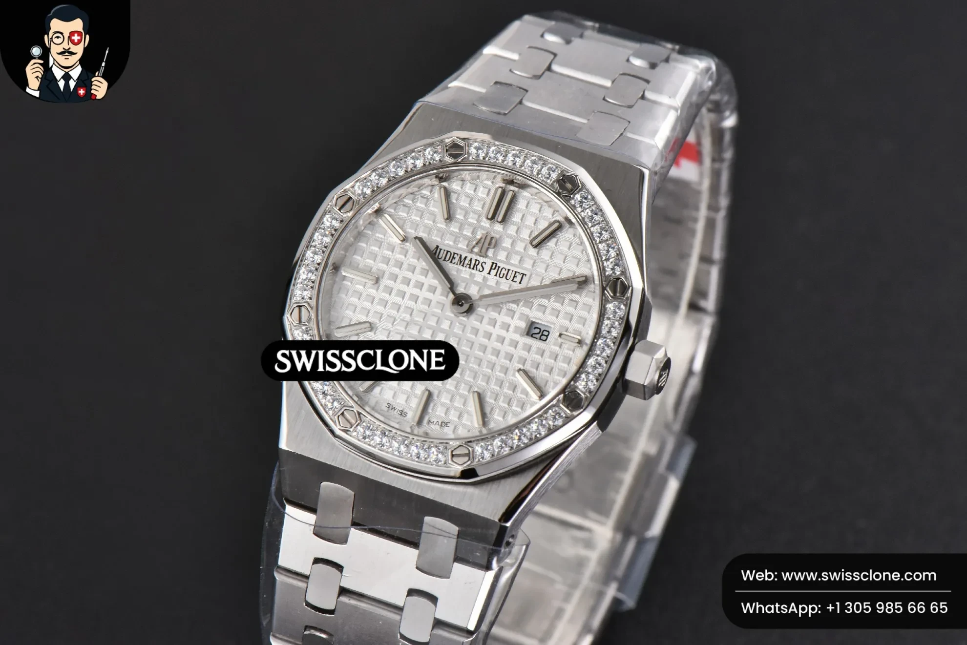 Audemars Piguet Royal Oak Ladies 33mm 8F Diamond White Dial Quartz (SW-28698) 1:1 Super Clone - Clasp & Bracelet Brushed Finishing