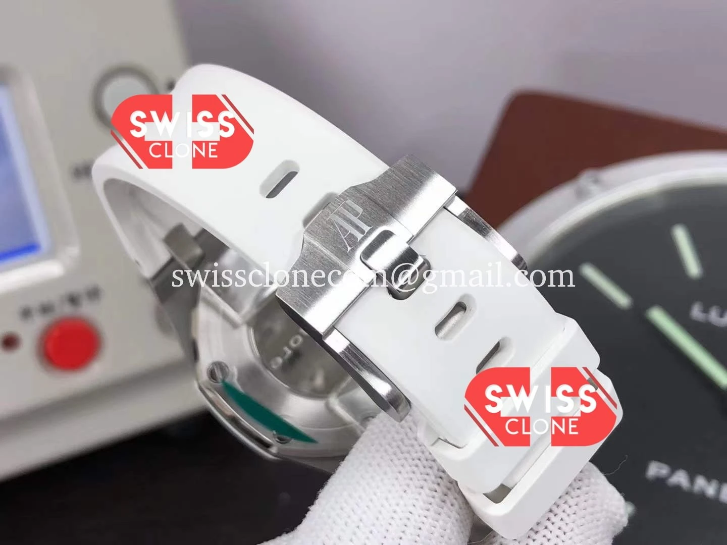 Audemars Piguet Royal Oak Offshore 37MM 1:1 Super Clone - Caseback & Cloned Calibre Movement