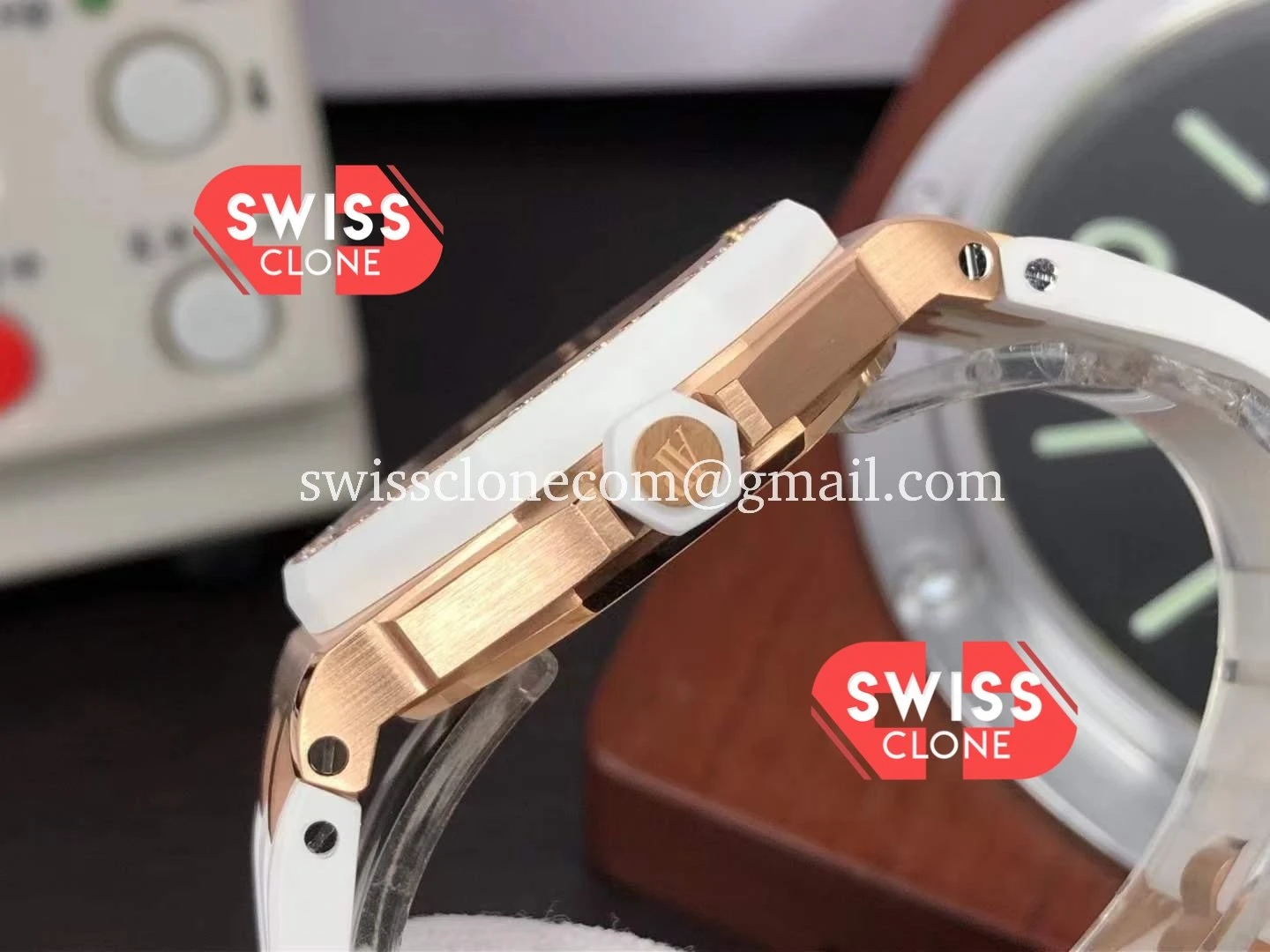 Audemars Piguet Royal Oak Offshore 37MM Quartz Rose Gold 1:1 Super Clone - Lateral Case Thickness Profile