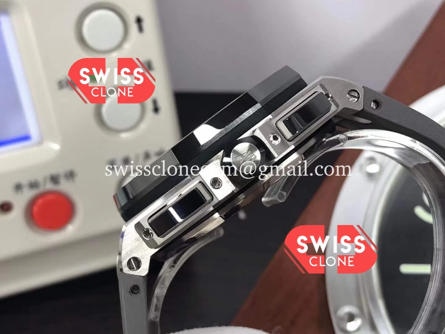 Audemars Piguet Royal Oak Offshore Chronograph 44MM (SW-21542) 1:1 Super Clone - Crown Guard & Case Thickness Profile
