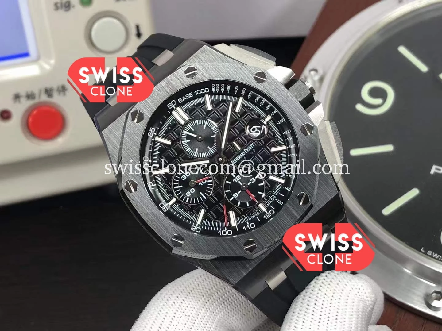 Audemars Piguet Royal Oak Offshore Chronograph 44MM 1:1 Super Clone - Dial Macro Close-Up