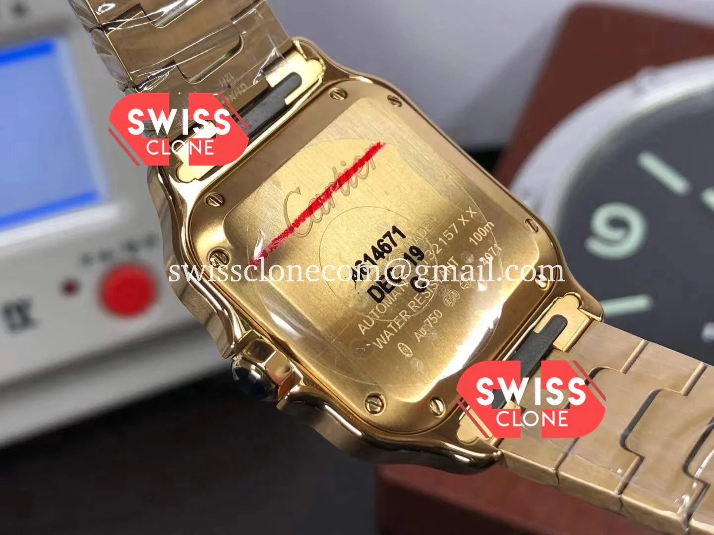 Cartier Santos De Cartier XL 40MM Rose Gold 1:1 Super Clone - On-Wrist Presence View