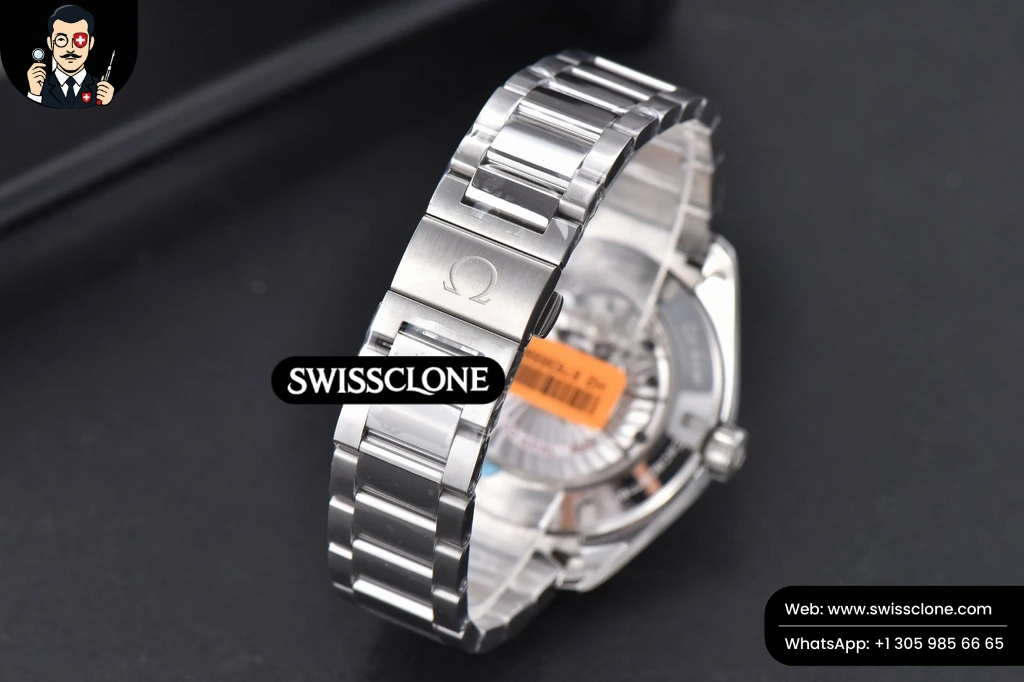 Omega Aqua Terra 150M 43mm GMT Black Textured Dial SS Bracelet A8605 (VSF) 1:1 Super Clone - Atelier Macro View #22