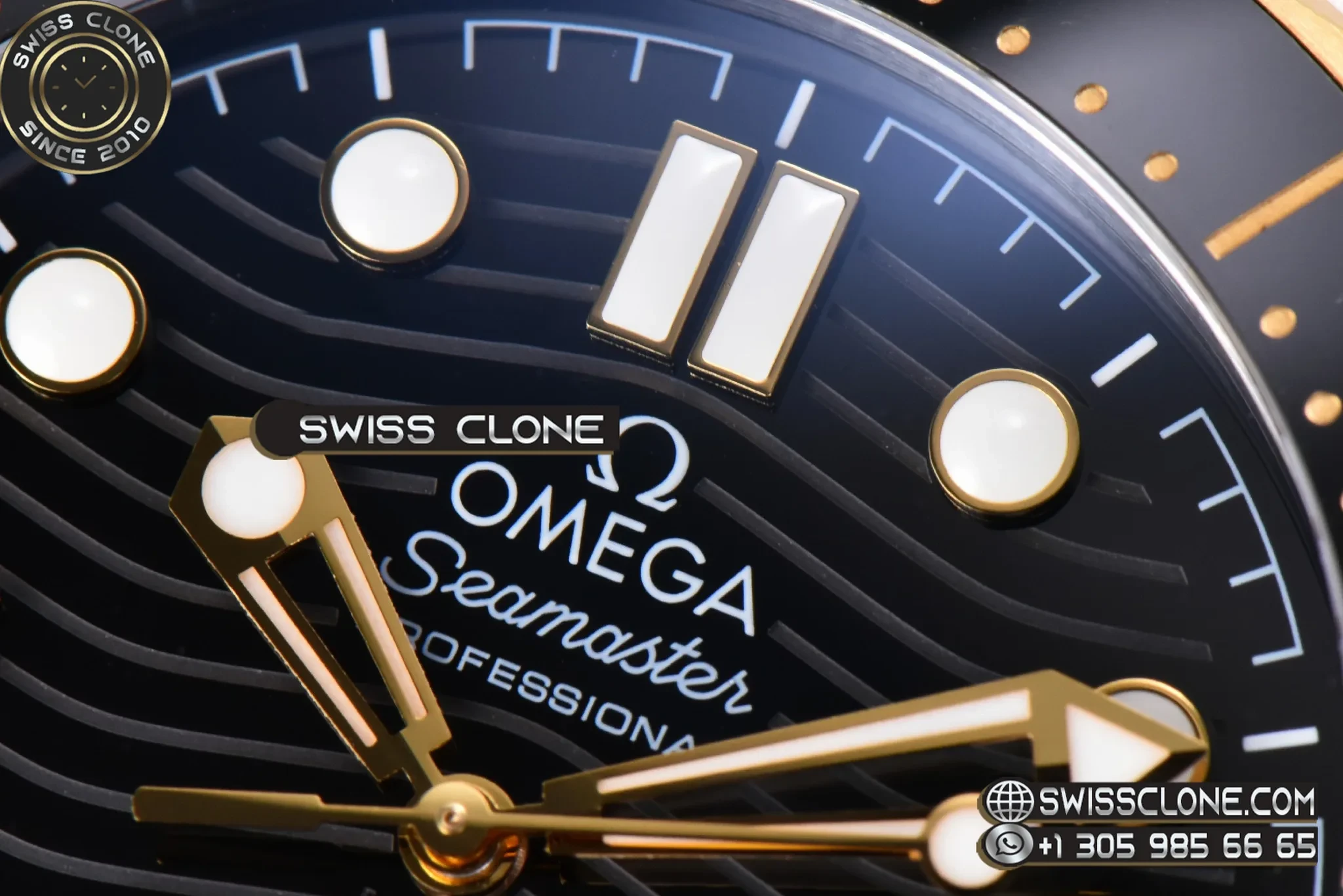 Omega Seamaster Diver 300M 42mm YG/SS Black Dial Metal And Rubber VS8800 V4(Free rubber ) 1:1 Super Clone - Caseback & Cloned Calibre Movement
