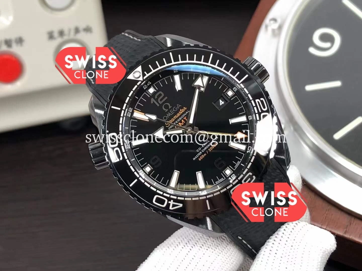 Omega Seamaster Planet Ocean Deep Black GMT 45.5MM 1:1 Super Clone - Dial Macro Close-Up
