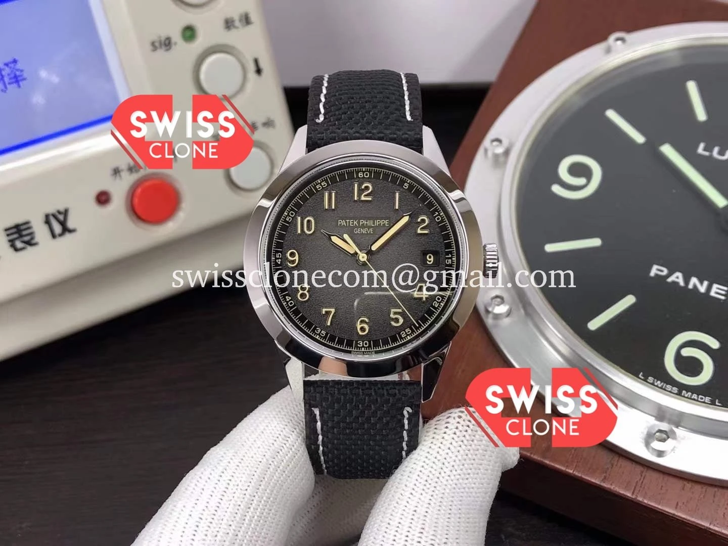 Patek Philippe Calatrava 5226G-001Hybrid Leather/Canvas