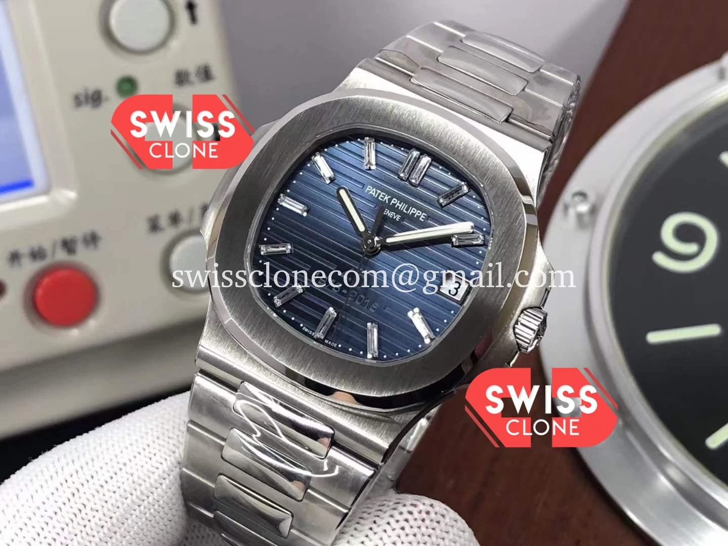 Patek Philippe Nautilus 5711 Blue Dial 50th Anniverasy 1:1 Super Clone - Bezel & Case Profile