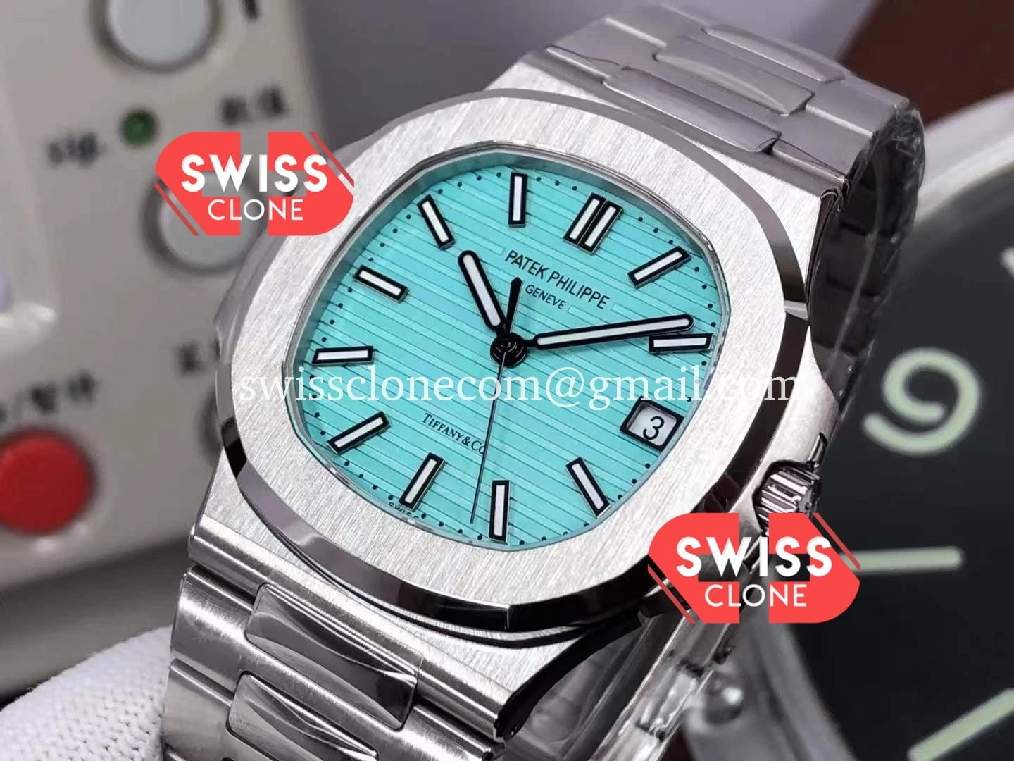 Patek Philippe Nautilus 5711 Tiffany Blue 904L 1:1 Super Clone - Bezel & Case Profile
