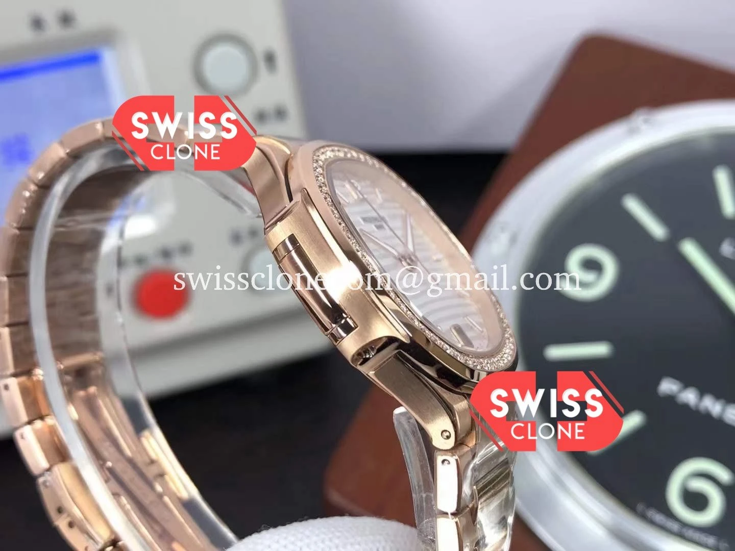 Patek Philippe Nautilus Rose Gold 7118/1200R 001 35MM 1:1 Super Clone - Caseback & Cloned Calibre Movement