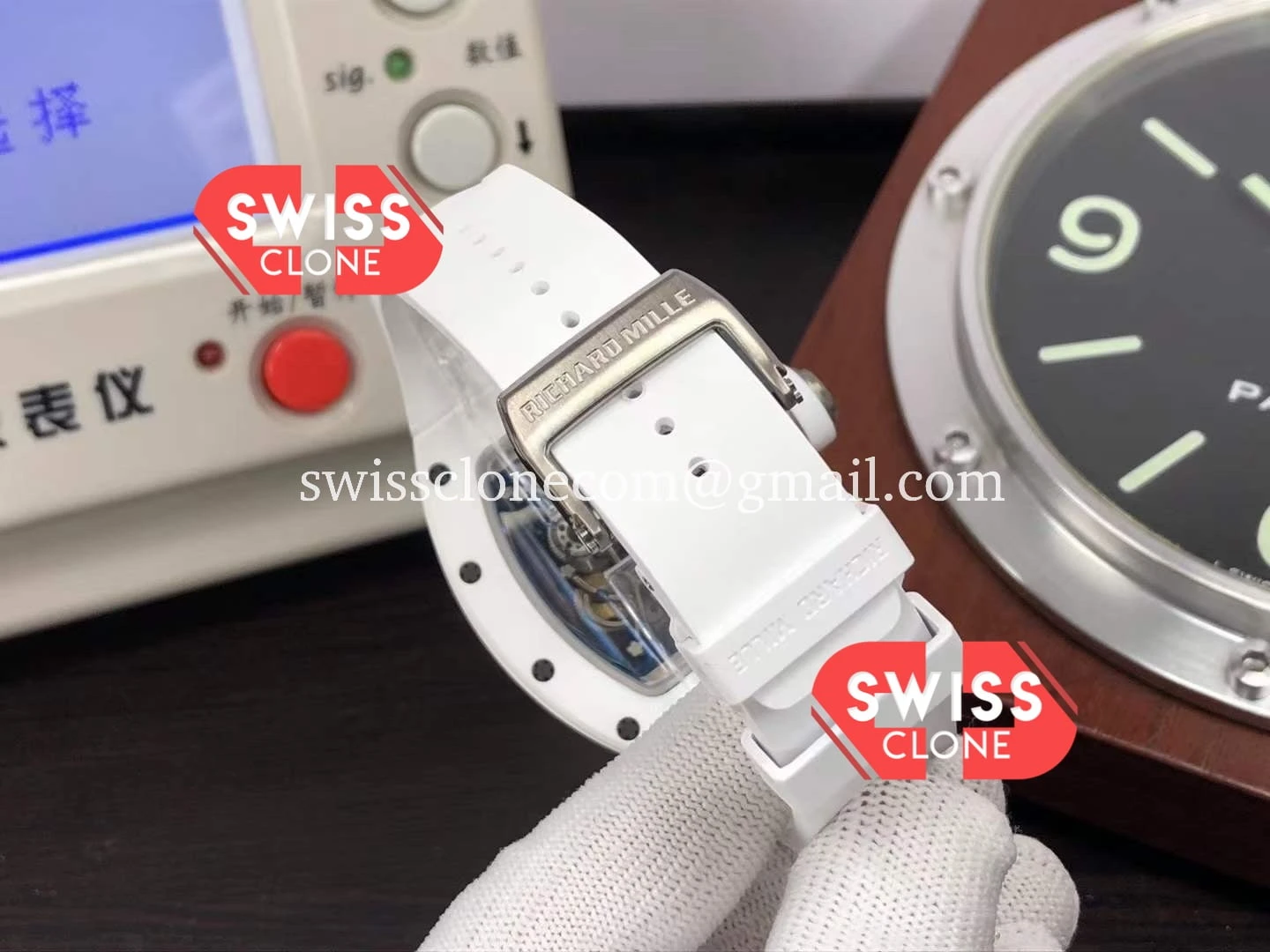 Richard Mille RM 055 Bubba Watson White Ceramic 1:1 Super Clone - On-Wrist Presence View