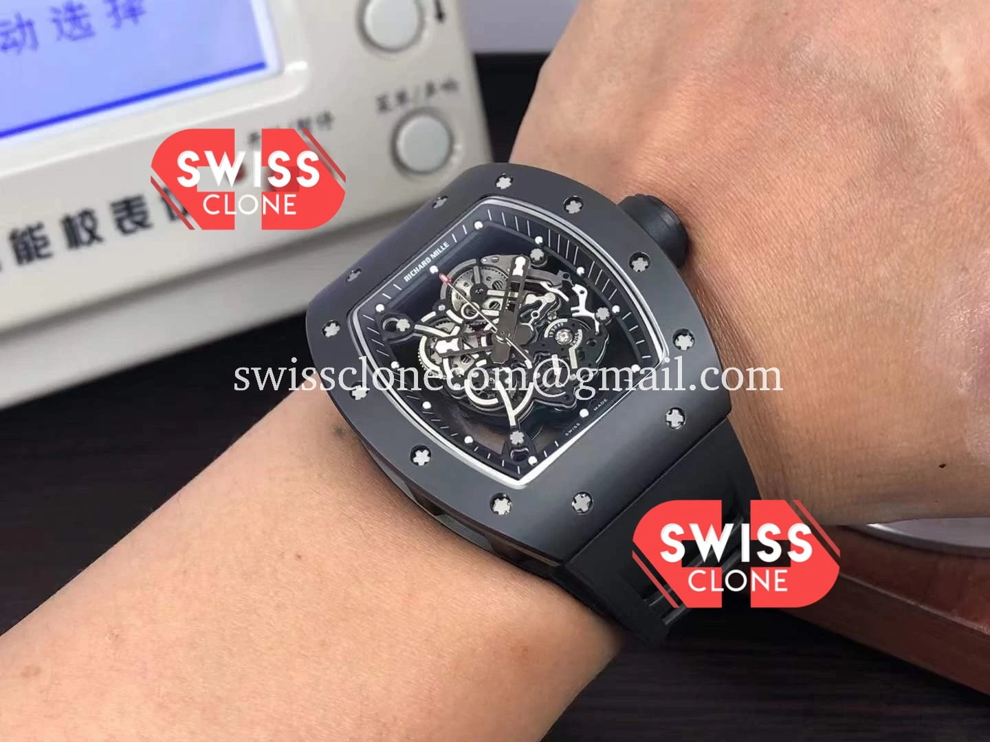 Richard Mille RM055 Ceramic Black 1:1 Super Clone - On-Wrist Presence View