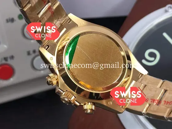 Rolex Cosmograph Daytona 116508 Yellow Gold Original 1:1 Super Clone - On-Wrist Presence View