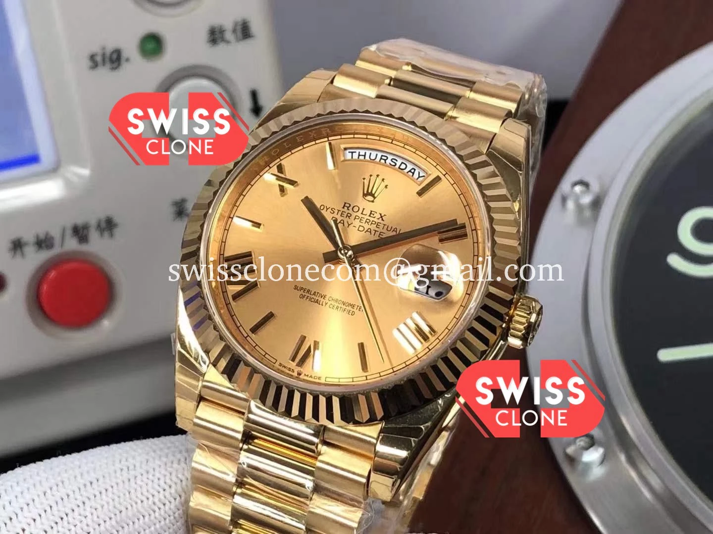 Rolex Day Date 40MM Gold Dial Roman Numerals 1:1 Super Clone - Bezel & Case Profile