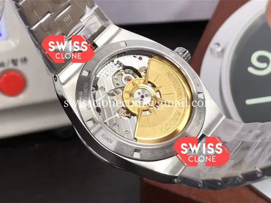 Vacheron Constantin Overseas (SW-22059) 1:1 Super Clone - Crown Guard & Case Thickness Profile