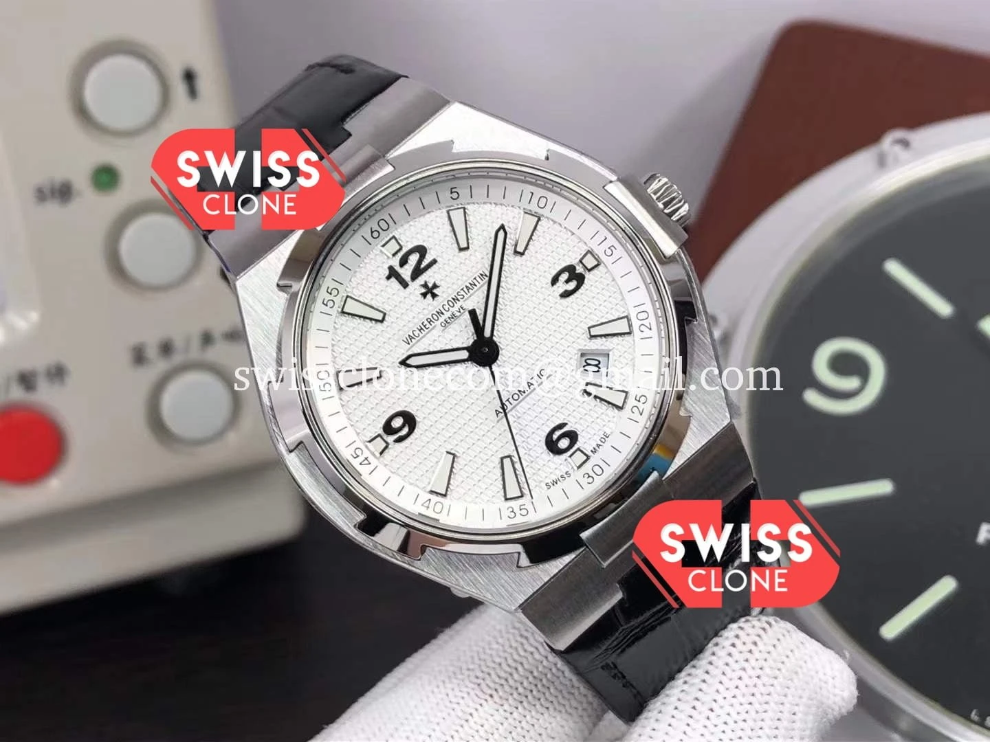 Vacheron Constantin Overseas 1:1 Super Clone - Dial Macro Close-Up