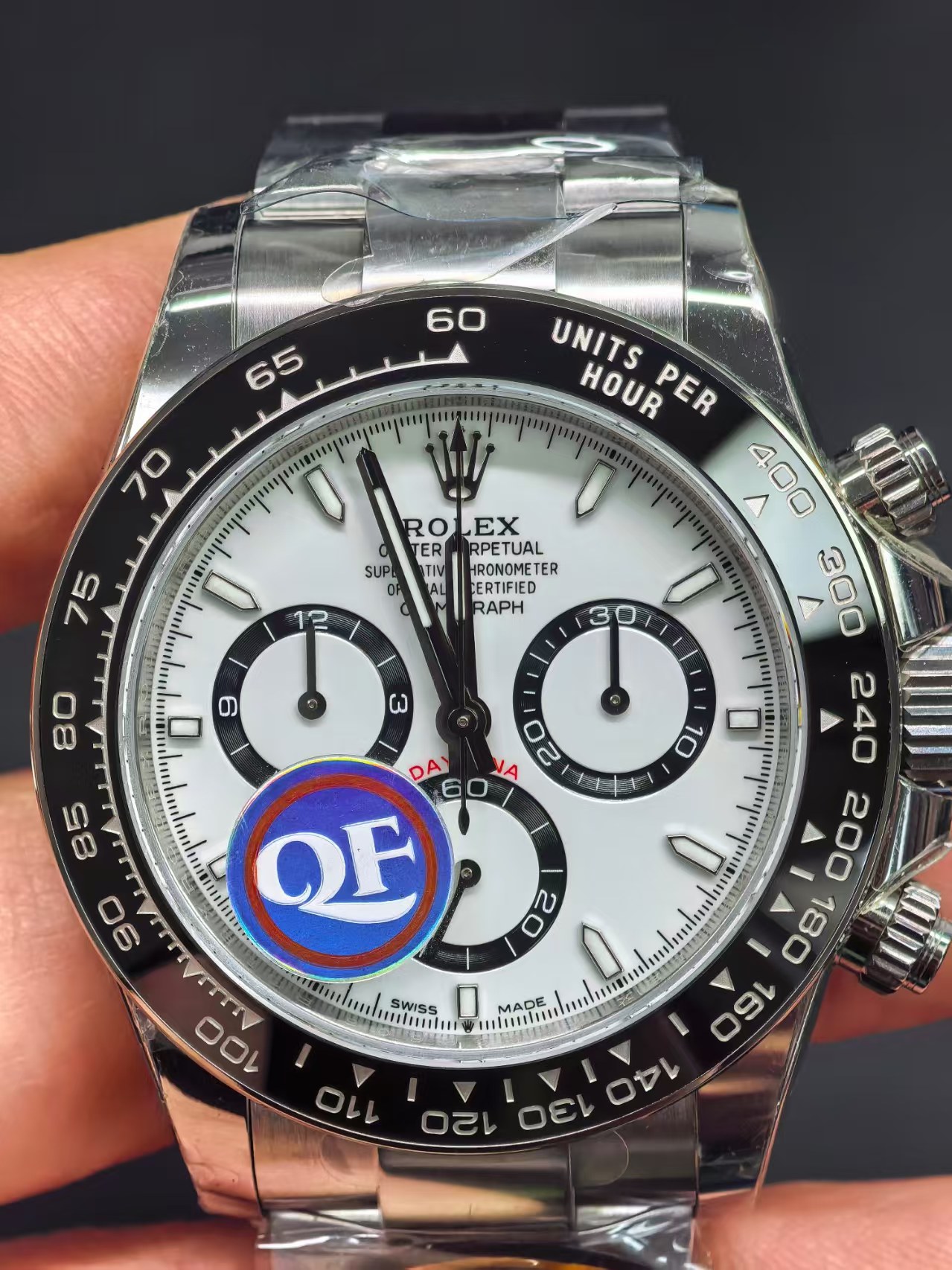 Top 10 Best 1:1 Super Clone Watches in 2026 (Expert Tested) | SwissClone — Rolex Daytona 4131 Free Sprung Dial 2 Macro Inspection