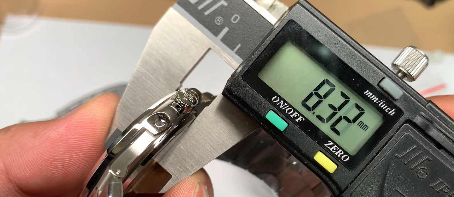 Bbf 5711 Case Thickness Side-by-Side Comparison