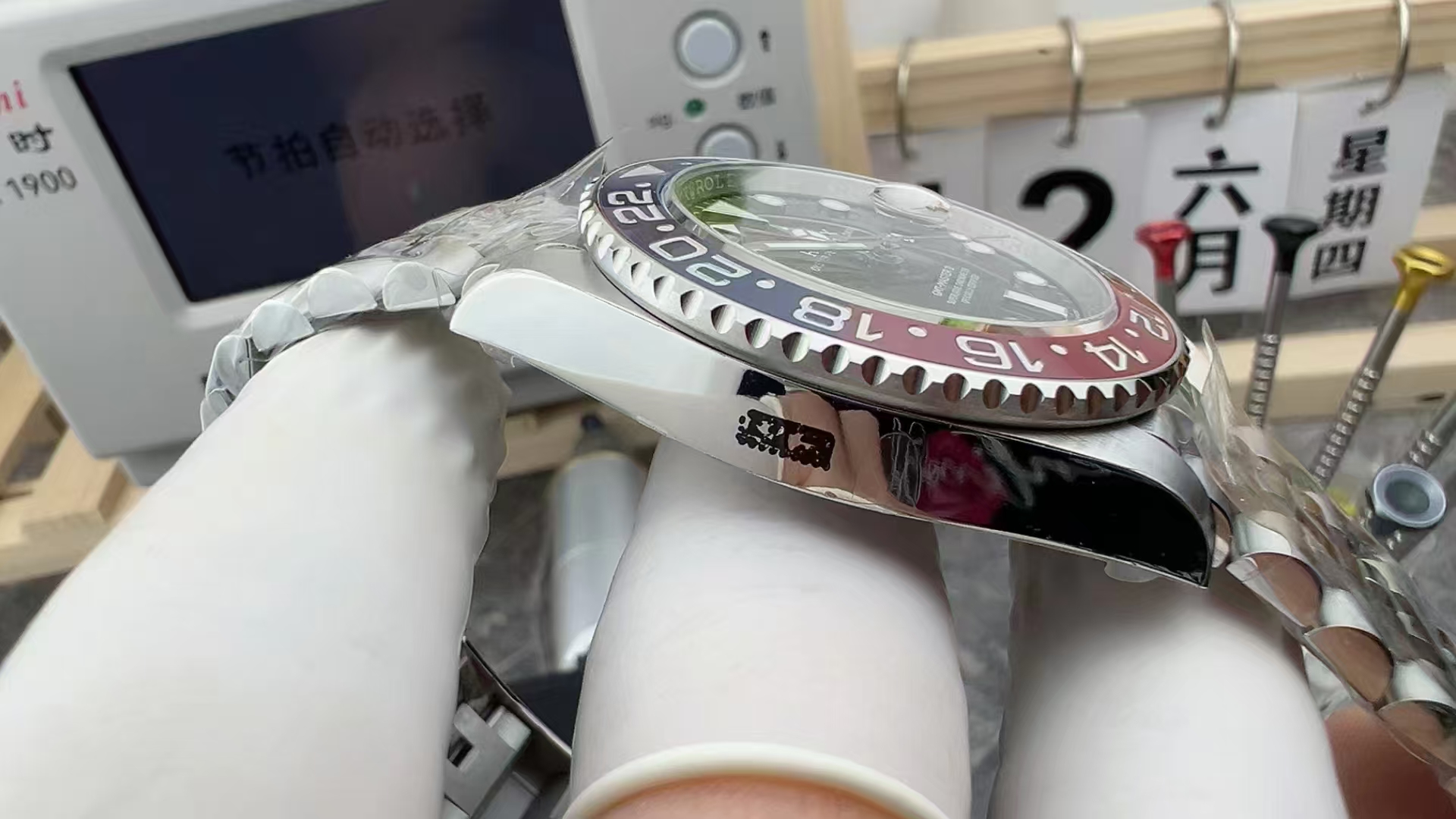 Rolex GMT-Master II Super Clone Guide: Clean Factory DD3285 Pepsi (126710BLRO) & Batgirl Review — Vsf Pepsi Case Side-by-Side Comparison